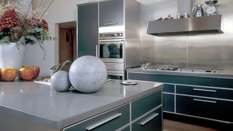concrete-2003-caesarstone-boyutlar-3050mm-1440mm-kalınlık-12mm-20mm-30mm-kuvars-plakalar-classico-koleksiyon-kuvars-mutfak-tezgahı-kuvars-banyo-tezgahı-mimari-proje-görseli